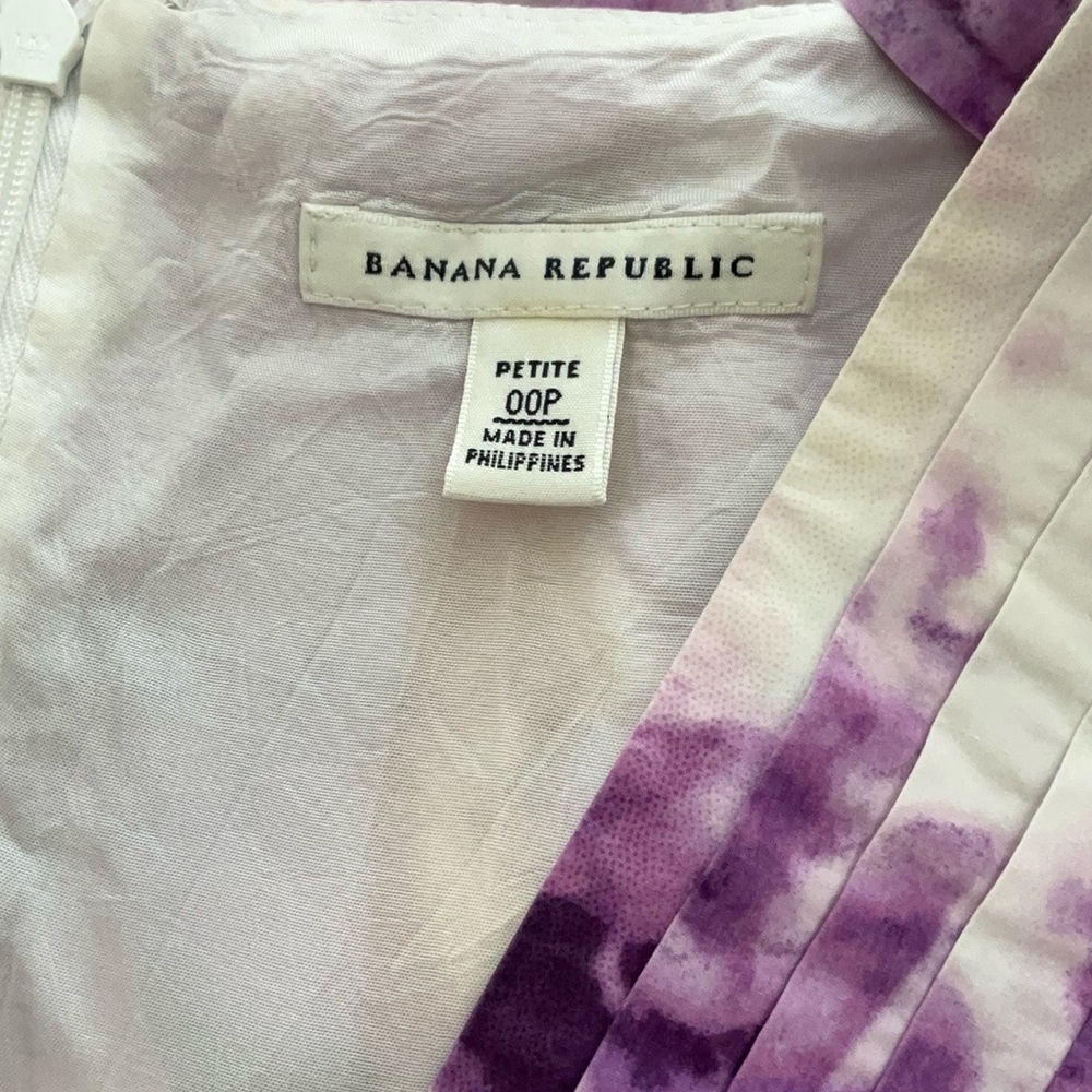 Banana Republic Purple and White Sheath Dress V-Neck Sleeveless - Picture 5 of 9